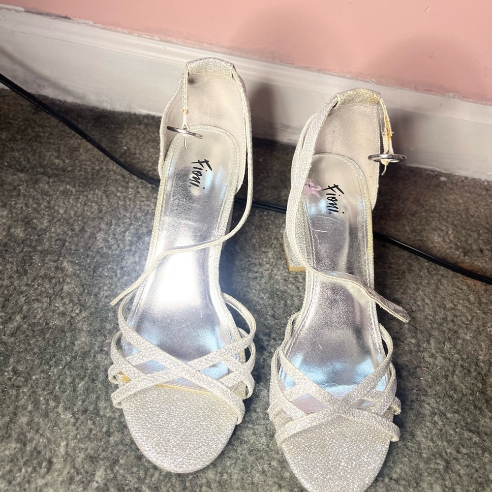 Fiona heels